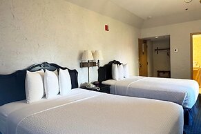 Chateau Hotel and Conference Center