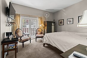 Breckenridge Boutique Hotel