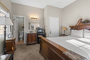 Breckenridge Boutique Hotel