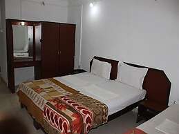 Poonam Village Resort