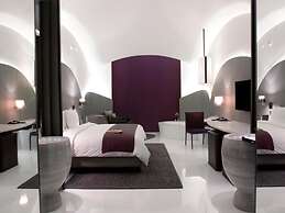 The Roseate New Delhi