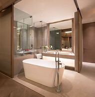 The Roseate New Delhi