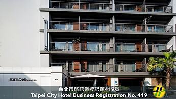 Simple Plus Hotel