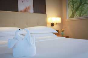 Expo Center Hotel