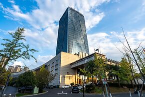 Expo Center Hotel