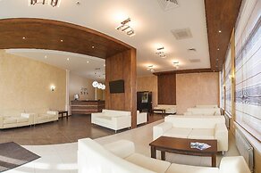 Hotel Crystal