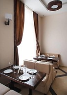 Hotel Crystal