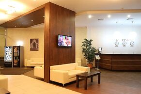 Hotel Crystal