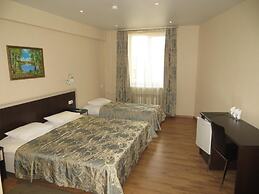 Hotel Crystal