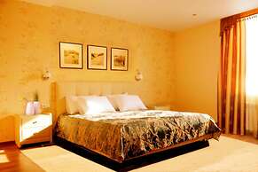 Hotel Crystal