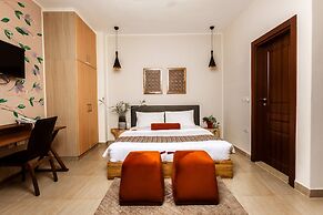 Roots Hotel Apartment