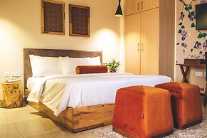 Roots Hotel Apartment