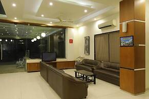 Hotel Sai Grand Castle Inn