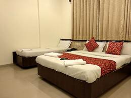 Hotel Sai Grand Castle Inn