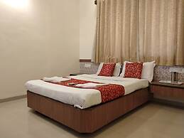 Hotel Sai Grand Castle Inn