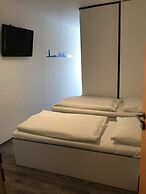 HB1 Budget Hotel - contactless check in