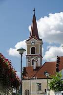 HB1 Budget Hotel - contactless check in