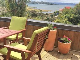 Lakeside City Apartments