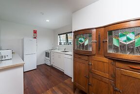 Lakeside City Apartments