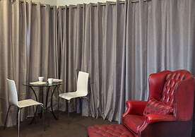 Lakeside City Apartments