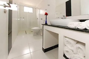 Hotel Marimar The Place