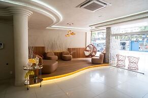 Camboriú Praia Hotel