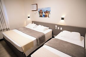 Camboriú Praia Hotel