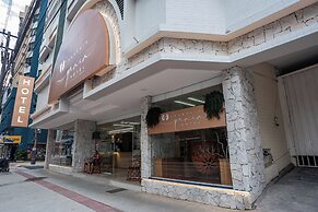 Camboriú Praia Hotel