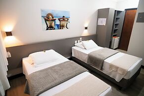 Camboriú Praia Hotel