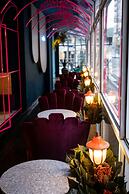 Camboriú Praia Hotel