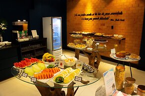 Camboriú Praia Hotel