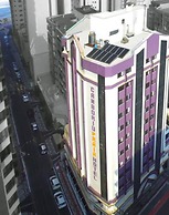 Camboriú Praia Hotel