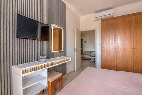 Christina Beach Hotel