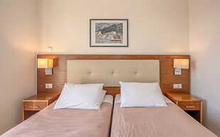 Christina Beach Hotel