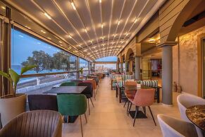 Christina Beach Hotel