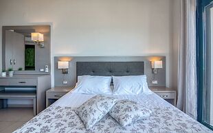 Christina Beach Hotel
