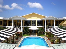 Hotel Costa Azul County Beach