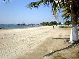 Hotel Costa Azul County Beach