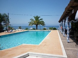 Iria Beach Hotel