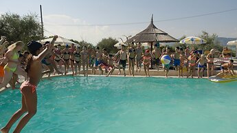 Camping Villaggio Cerquestra