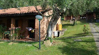 Camping Villaggio Cerquestra