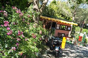 Camping Villaggio Cerquestra