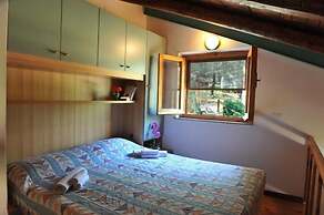 Camping Villaggio Cerquestra