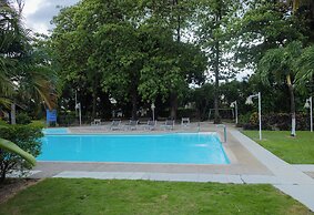 Las Espuelas Hotel