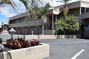 Baywatch Motor Inn