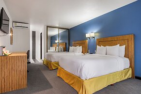 Radisson Hotel & Convention Center Toluca