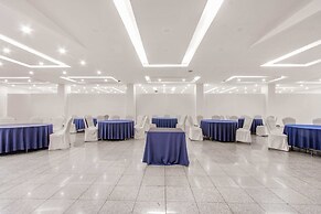 Radisson Hotel & Convention Center Toluca