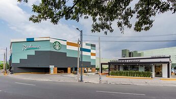 Radisson Hotel & Convention Center Toluca
