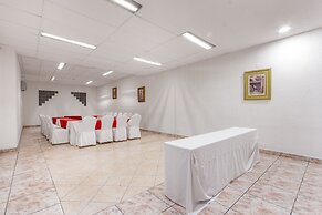 Radisson Hotel & Convention Center Toluca