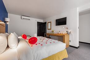 Radisson Hotel & Convention Center Toluca